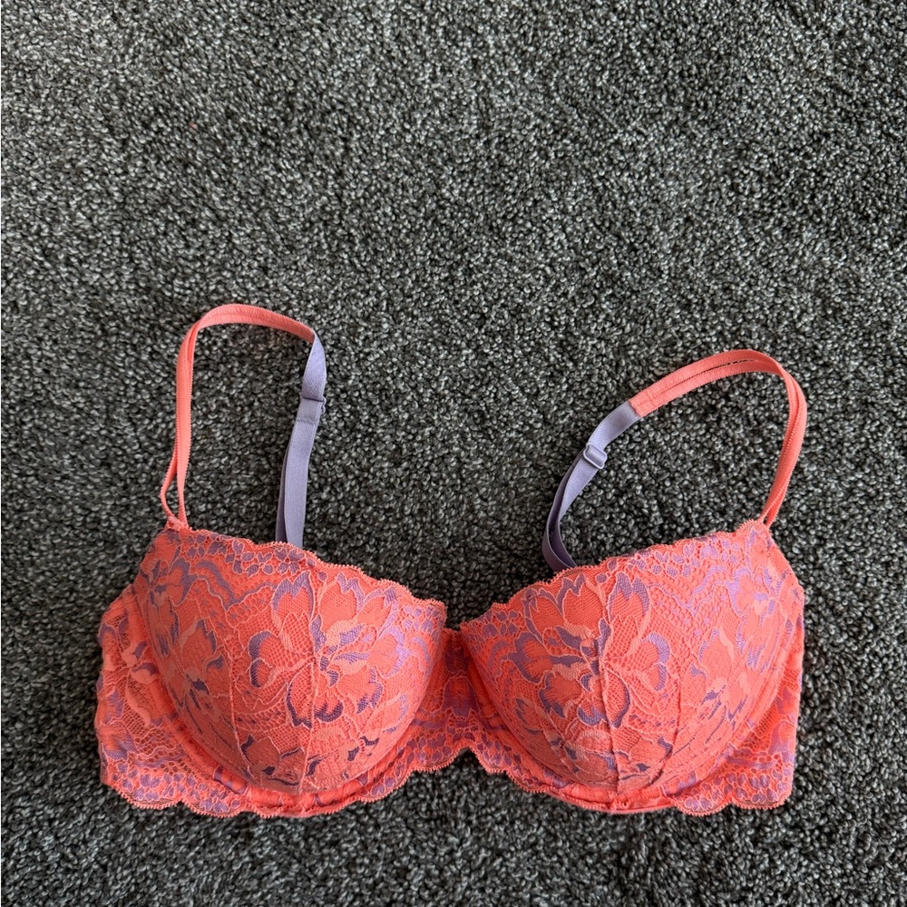Victoria’s Secret PINK 36D Push Up Bra